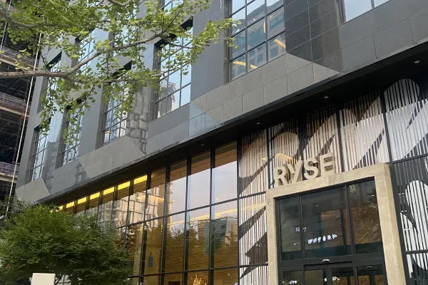 라이즈 오토그래프 컬렉션 바이 메리어트